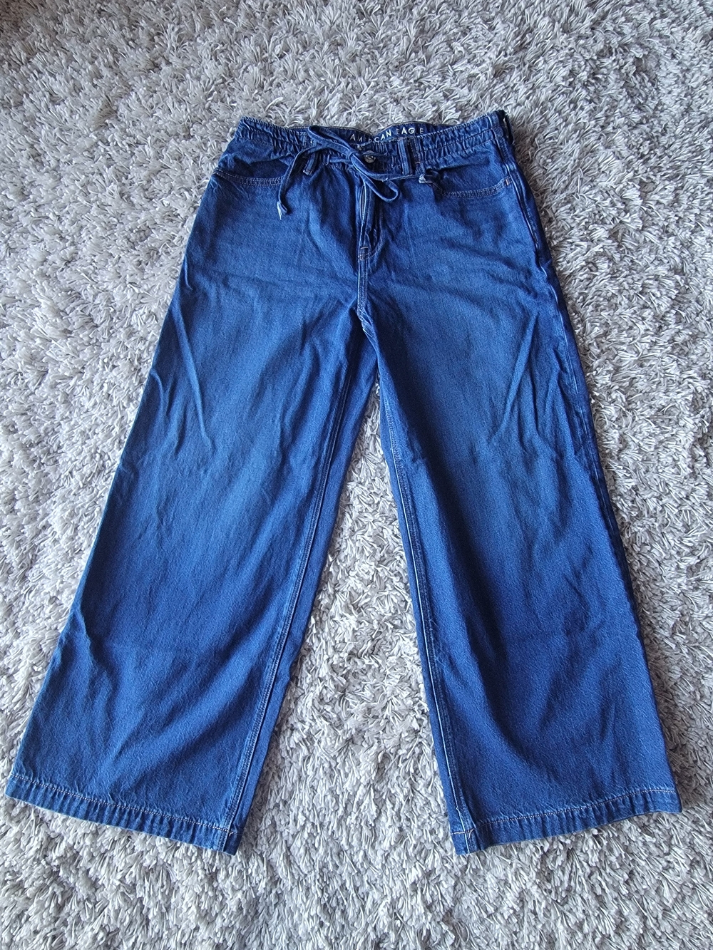 American Eagle Outfitters Women’s Blue Wide-Leg Jeans
